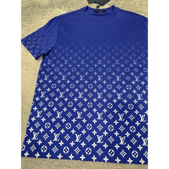 Louis Vuitton Monogram Gradient Blue White Logo Short Sleeve T-Shirt Large L - Picture 9 of 15